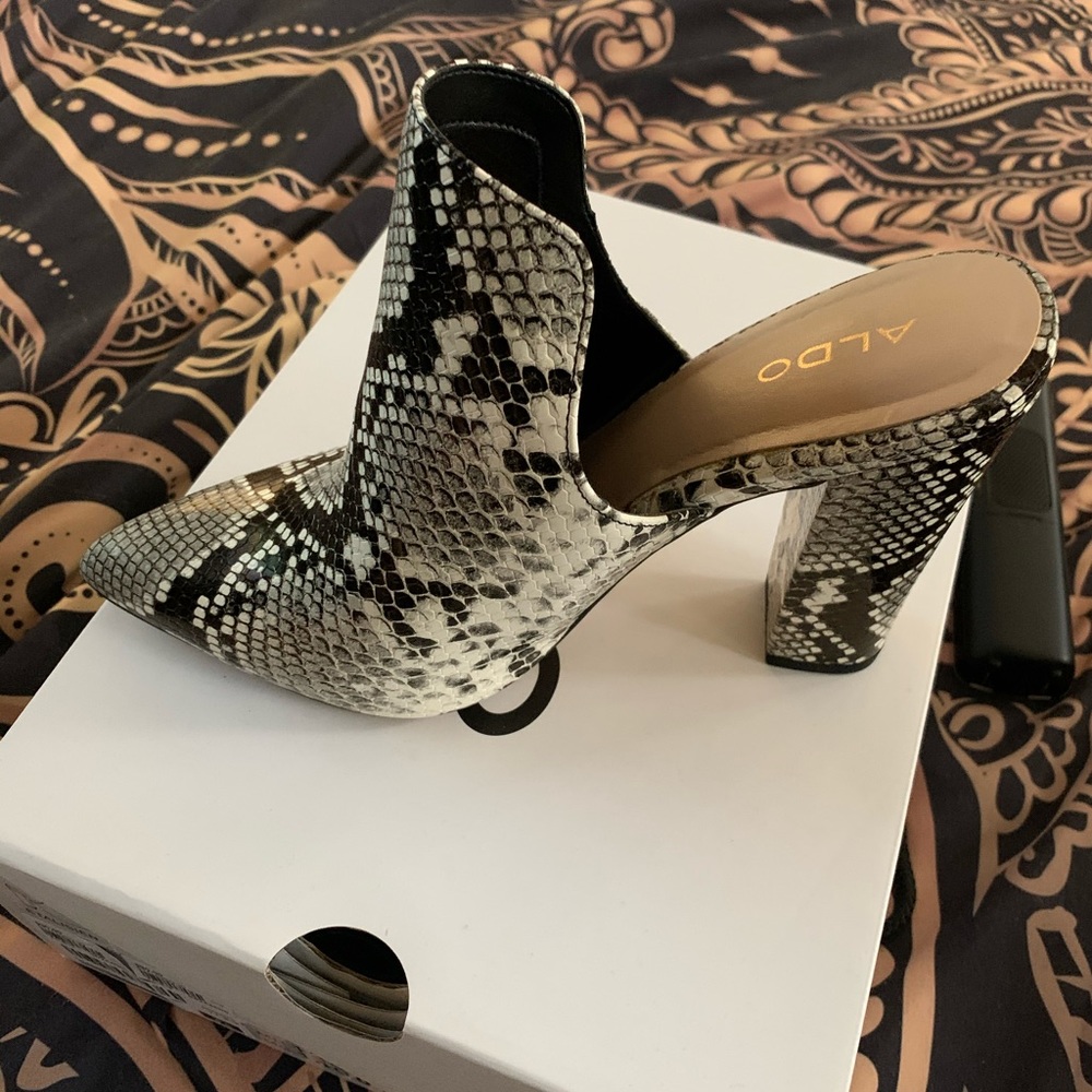 Heel Mules